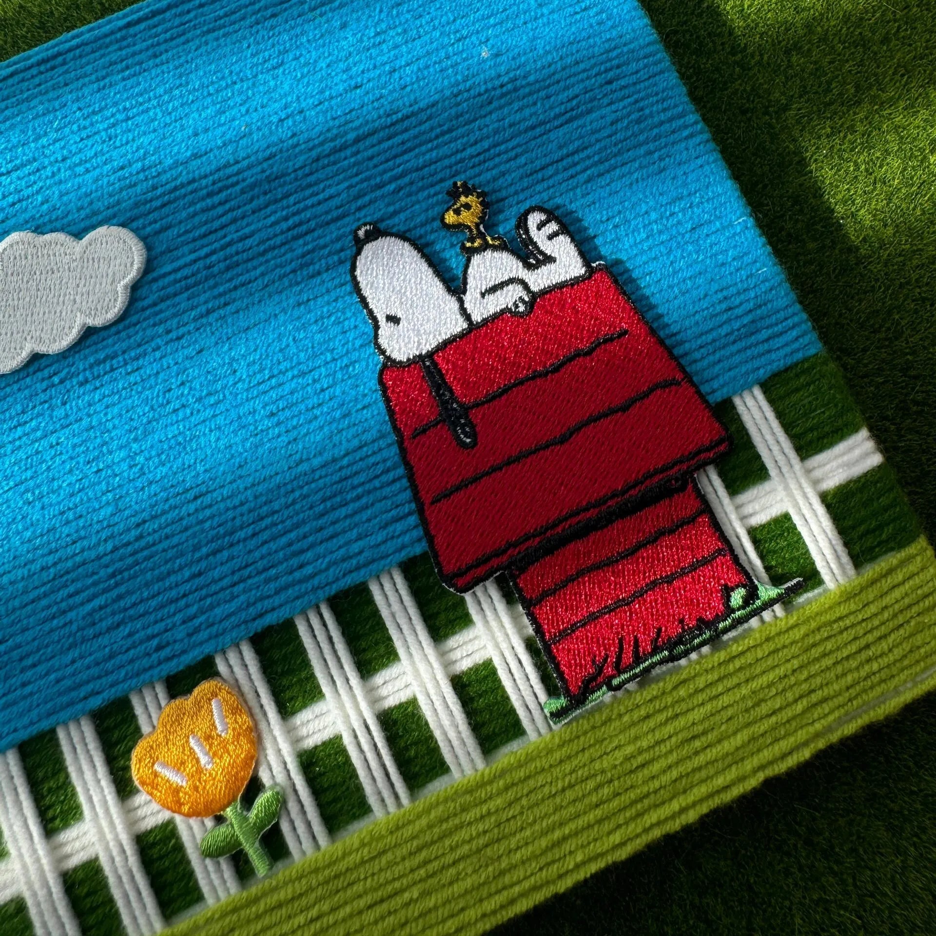 《Snoopy Garden》—woolen painting